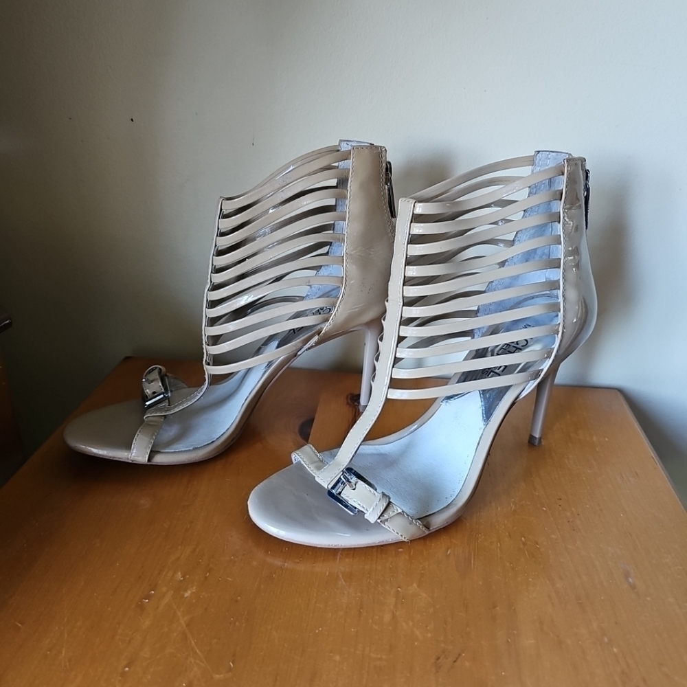 Michael Michael Kors Women's Size 6.5 Nudeโ T Strap Open Toe Ankle Zip Heels